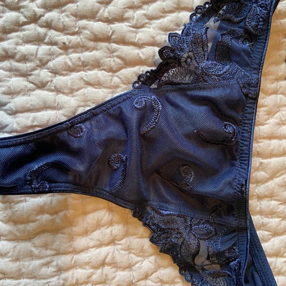 CONTURELLE NAVY DESIGNER BRA AND PANTY - Picture 5 of 5